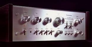 Ampli Technics SU 8600. CS 180W